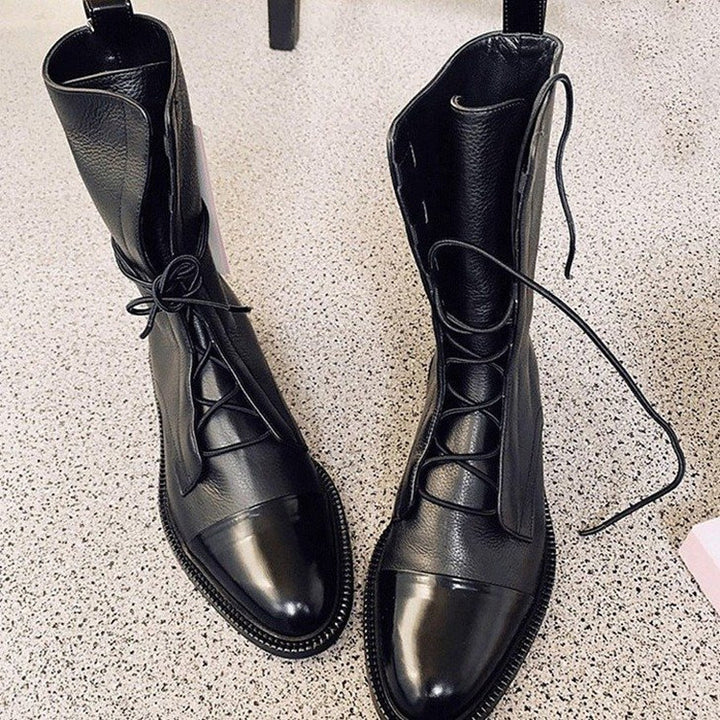 Botte Femme en Cuir Texturé – Bout Verni Élégant