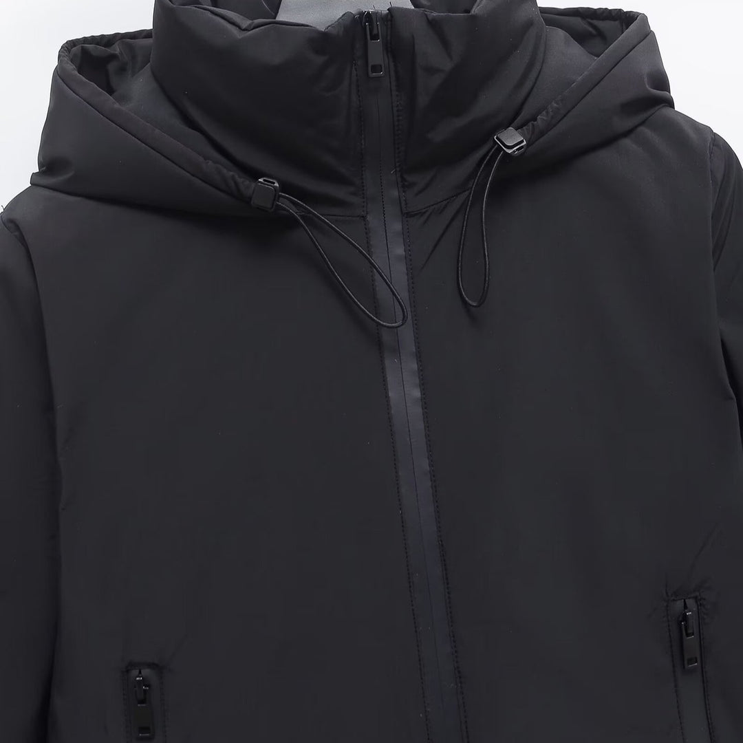 Veste Matelassée Femme à Capuche – Coupe Courte Moderne Zippée
