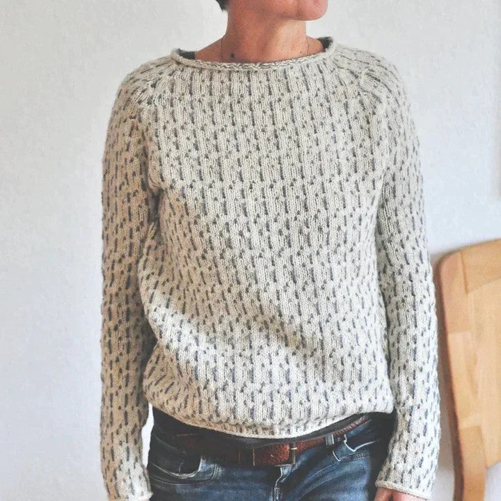 Pull Femme Maille Col Rond – Motif Contrasté Fait Main
