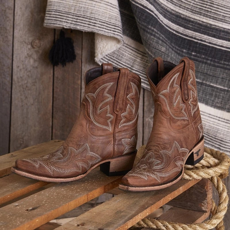 Spitze bestickte Damen-Stiefeletten – elegante Silhouette