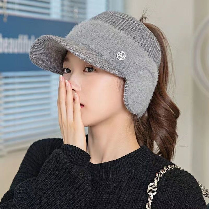 Bonnet Tricot Ouvert Femme – Maintien Queue de Cheval &amp; Oreilles au Chaud