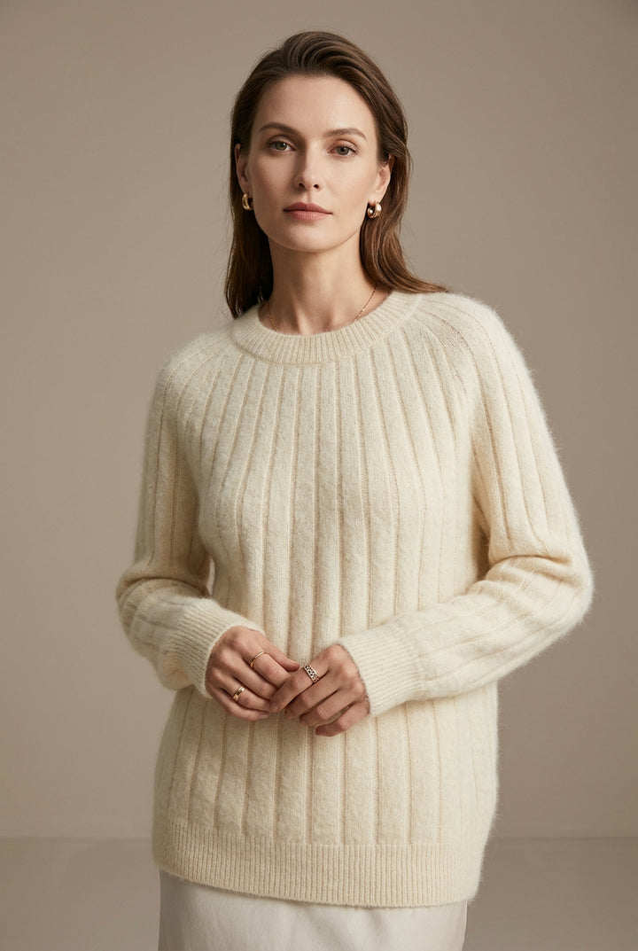 Pull Femme en Maille – Coupe Courte Décontractée
