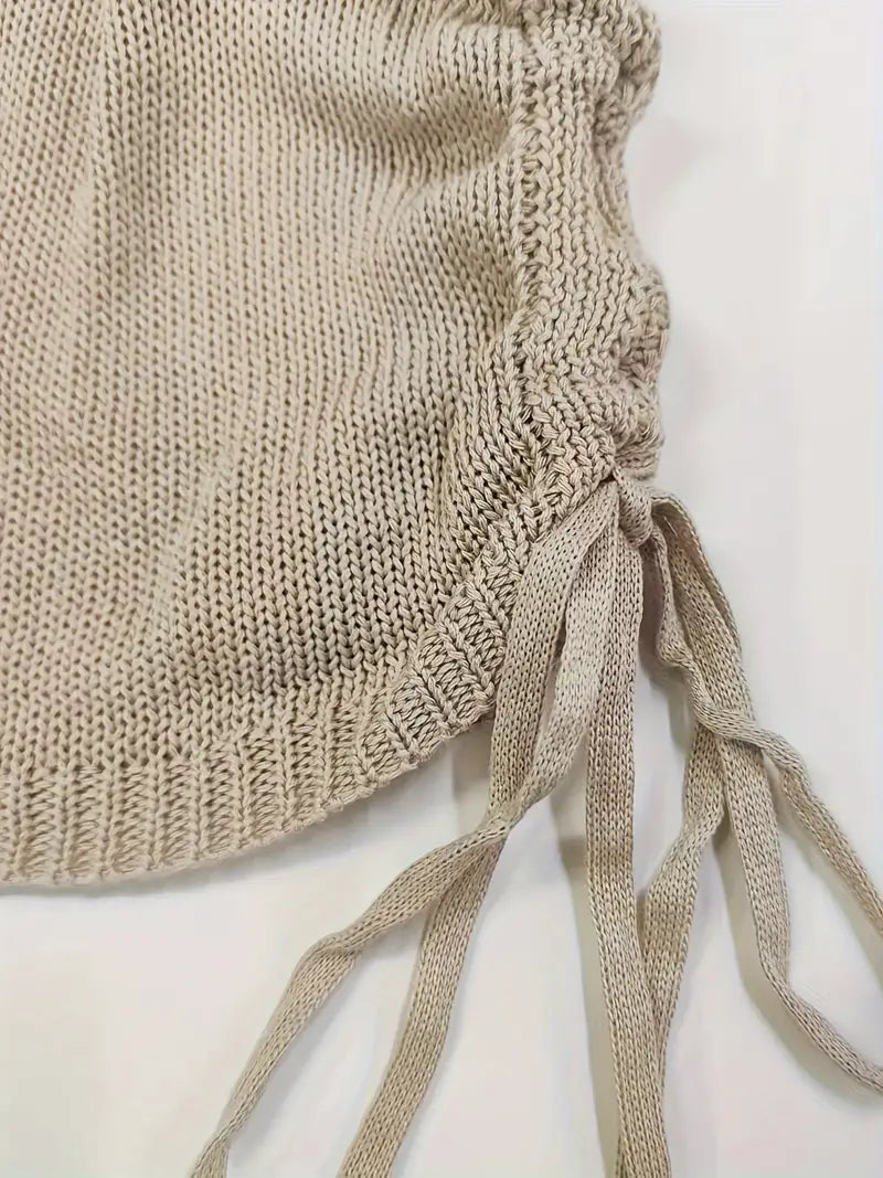Mini-Strickkleid für Damen – Dünne Träger und Rückenausschnitt