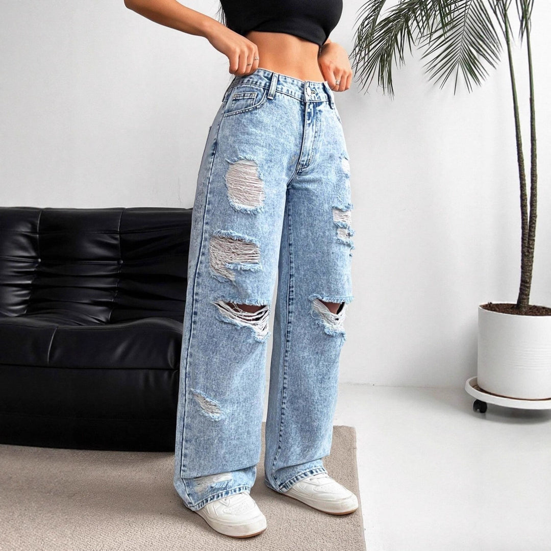 Jeans til kvinder i bomuld med høj talje - bredt, lige snit med slidt effekt