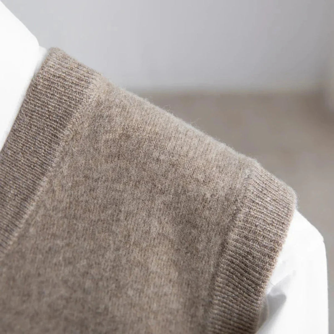 Herren-Strickweste ohne Ärmel – lässiger, weiter geschnittener Pullover