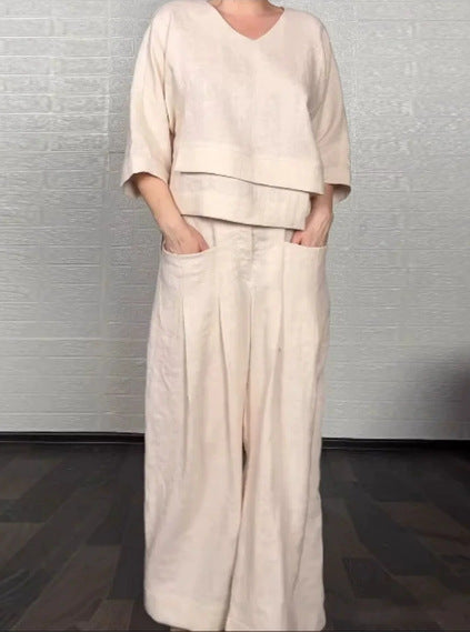 Damen-Zweiteiler – Rundhals-Top und gerade geschnittene Hose