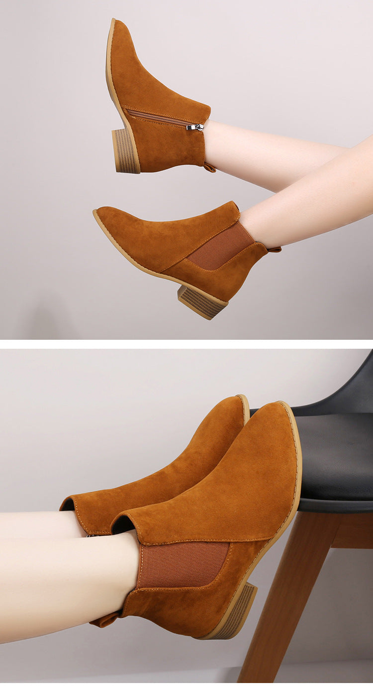 Damen-Stiefeletten aus Veloursleder – Spitze Kappe &amp; Blockabsatz