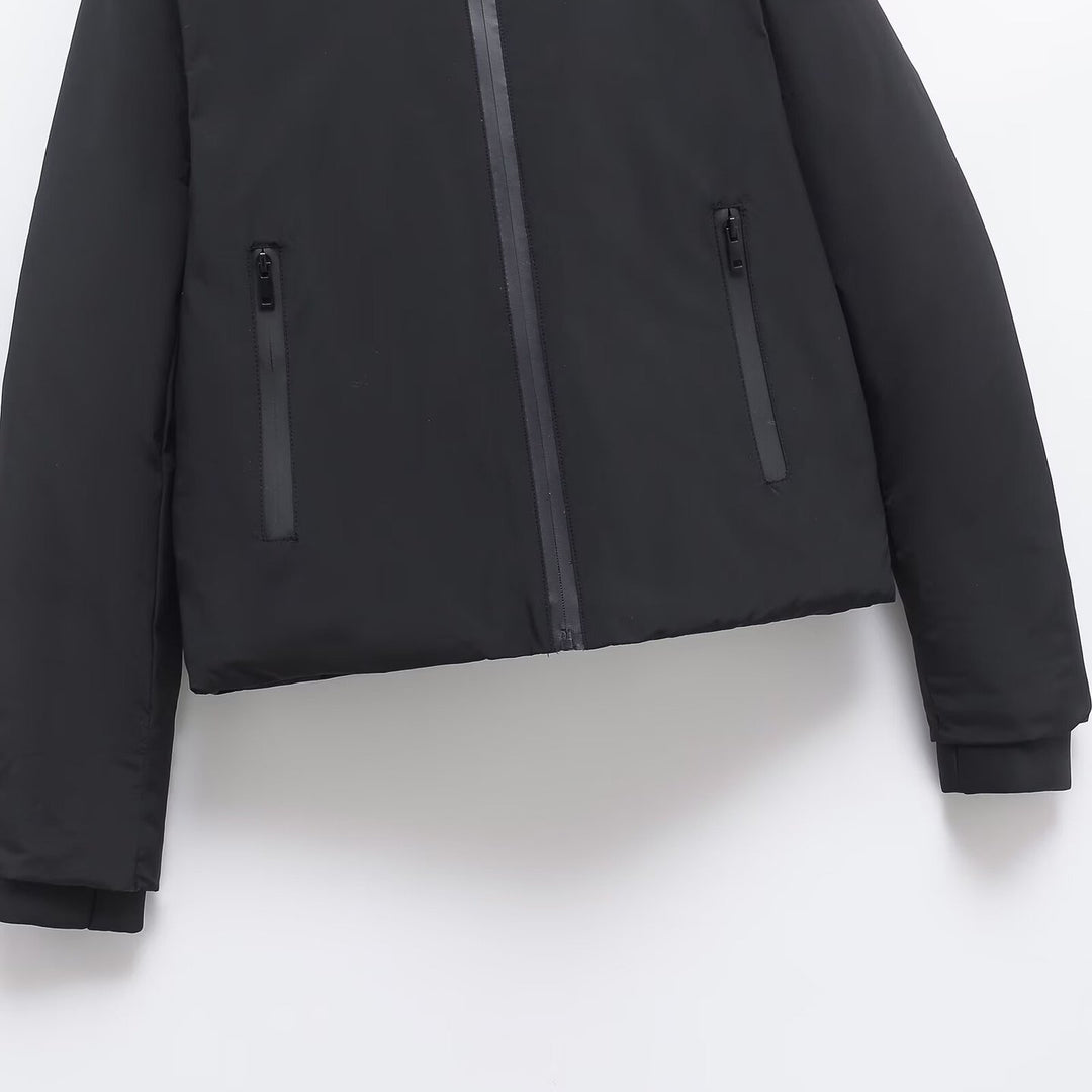 Veste Matelassée Femme à Capuche – Coupe Courte Moderne Zippée