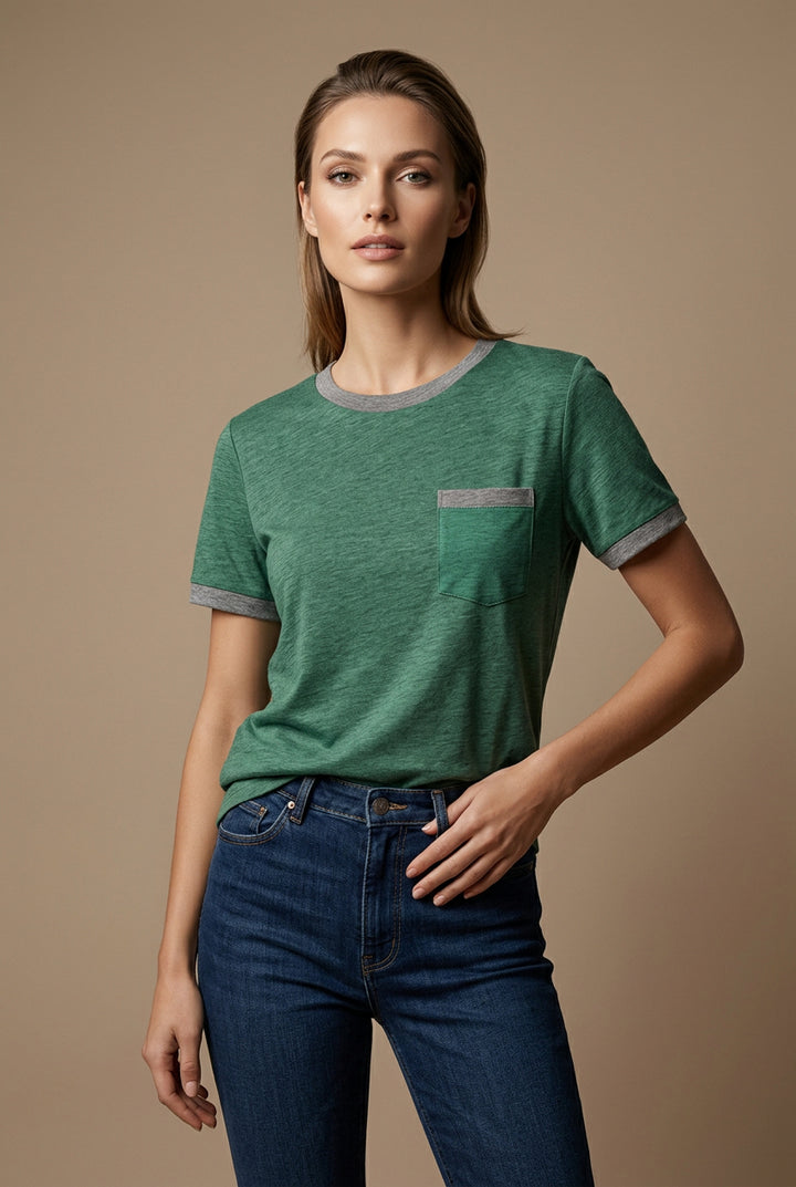 T-Shirt Femme à Empiècements – Coupe Ample avec Poche Poitrine