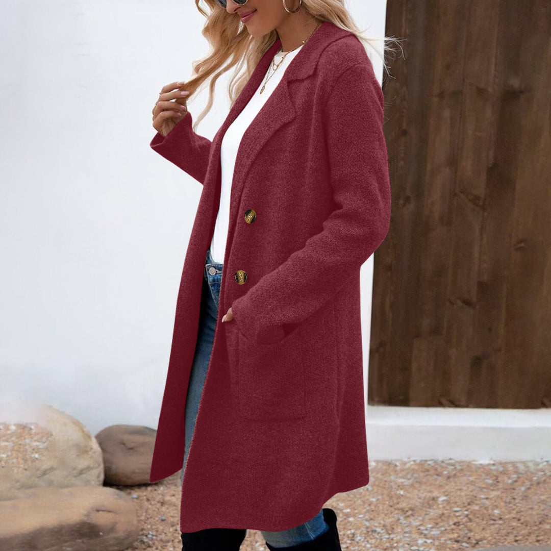 Manteau Femme Mi-long Maille – Col Structuré, Boutons Dorés