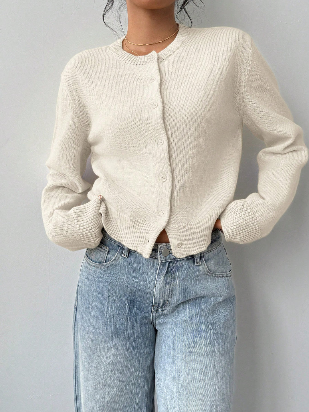 Cardigan Femme en Maille – Coupe Slim Courte
