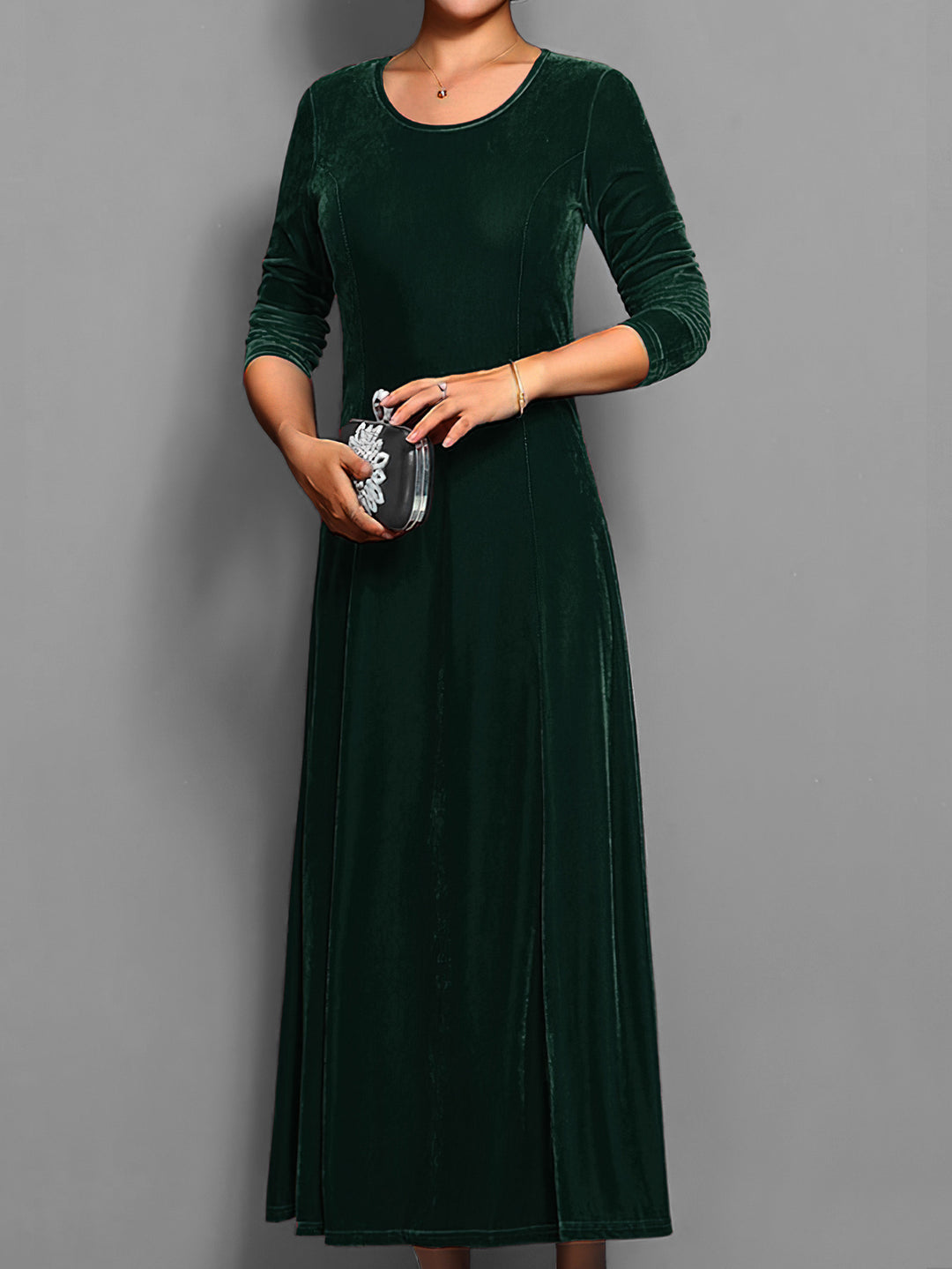 Langes Damen-Samtkleid – A-Linien-Schnitt mit eleganten 3/4-Ärmeln