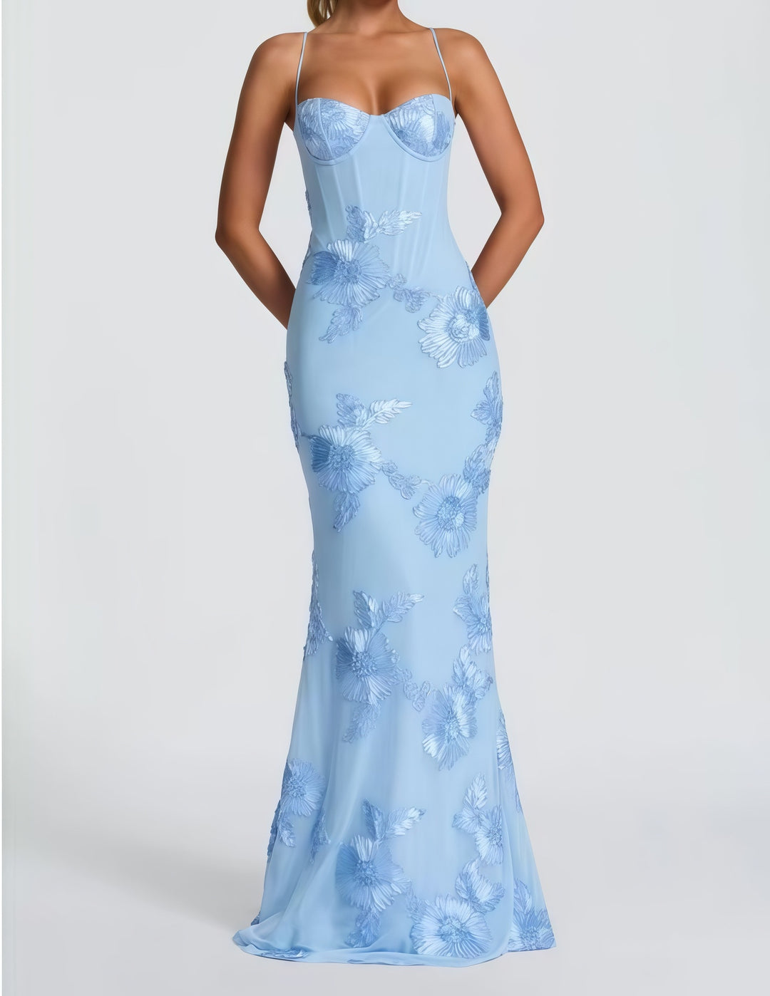 Abito da sera donna floreale – silhouette aderente elegante