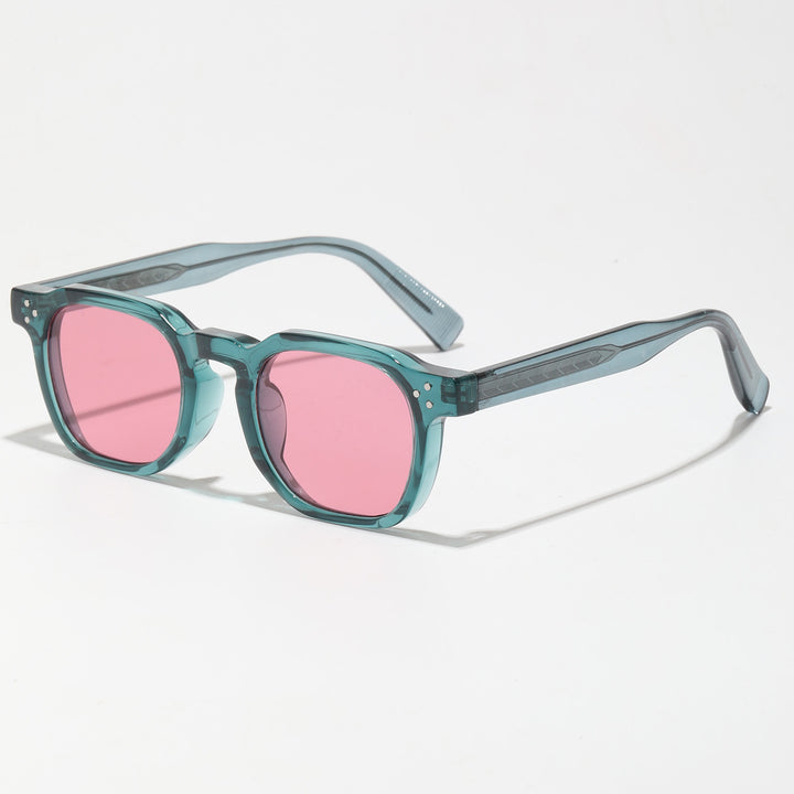 Unisex Retro Sunglasses – Trendy Classic Frame