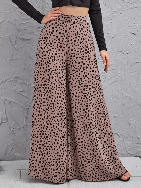 Damenhose mit hohem Bund und Leopardenmuster – weit und fließend fallendes Bein