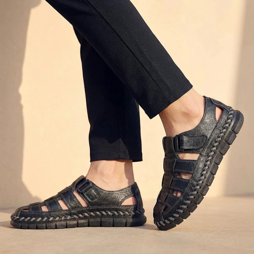 Herren Sandalen aus Rindsleder – Eng anliegende geschlossene Passform