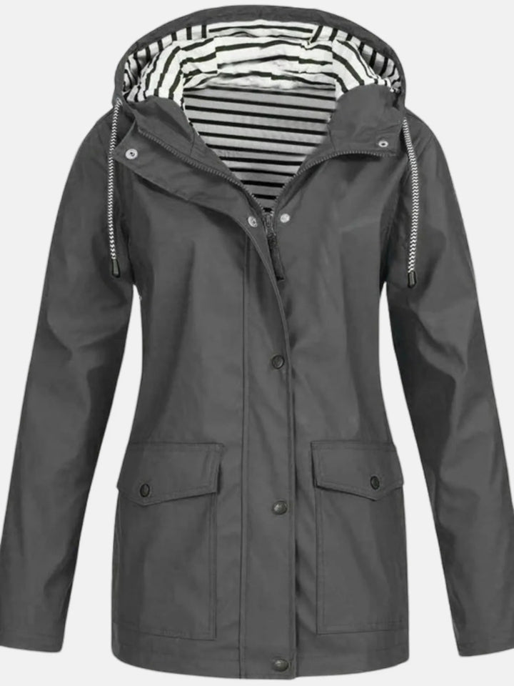 Damen Regenjacke mit Kapuze – Weite Leichte Passform | Wasserdichte Außenhülle