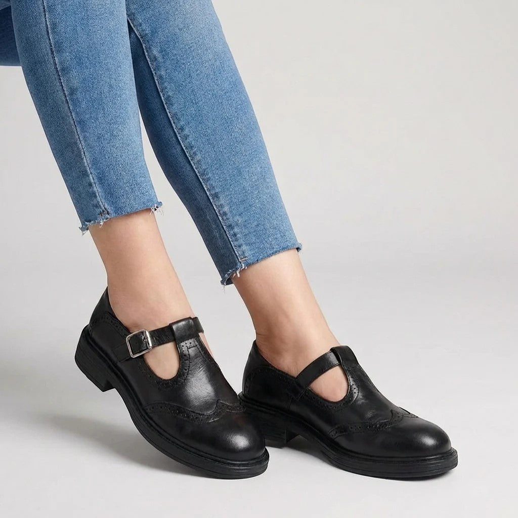 Damen Mokassins aus Leder mit Riemen – Mittelhoher Absatz Eng anliegende Passform