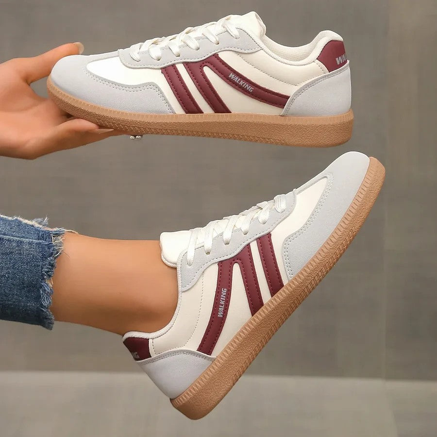 Baskets femme casual en cuir à lacets – Semelle plate basse