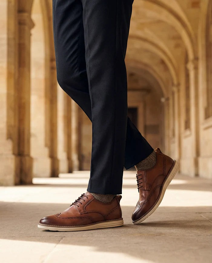 Herren-Lederschuhe ohne Schnürsenkel – Runde Spitze, strukturierte Passform