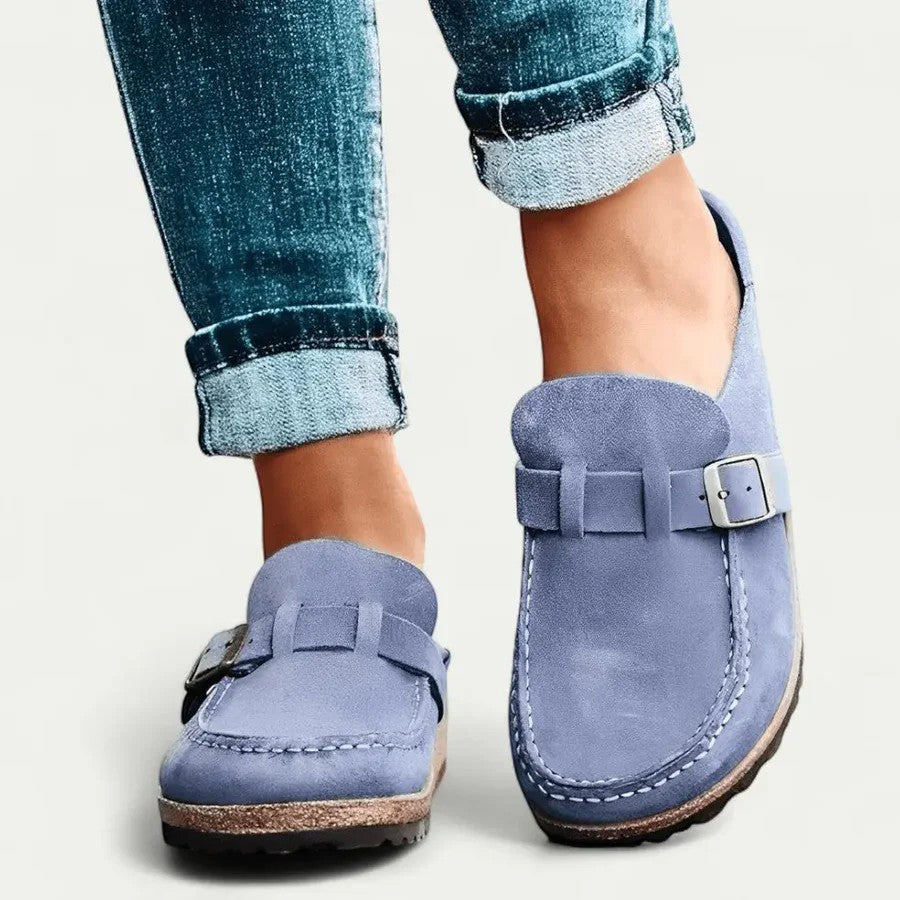 Damen flache Mules aus Wildleder – Schnallenriemen, Slip-on-Design