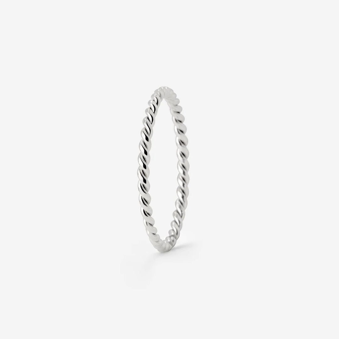 Anello in Acciaio Titanio per Donna – Fascia Intrecciata Stile Corda