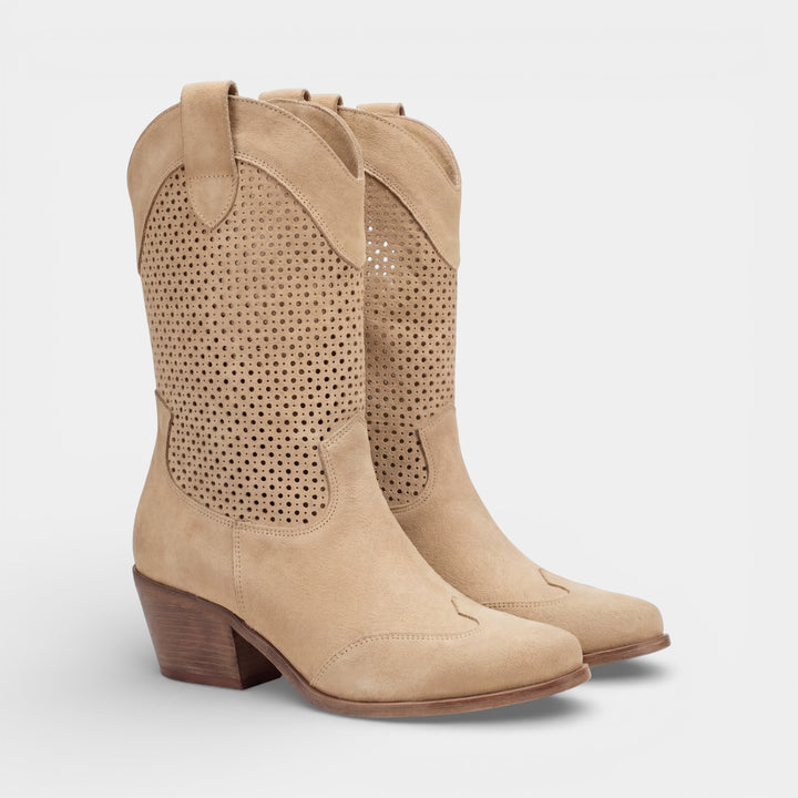 Damen Stiefeletten aus Wildleder – Mittlerer Absatz, strukturierter Schnitt
