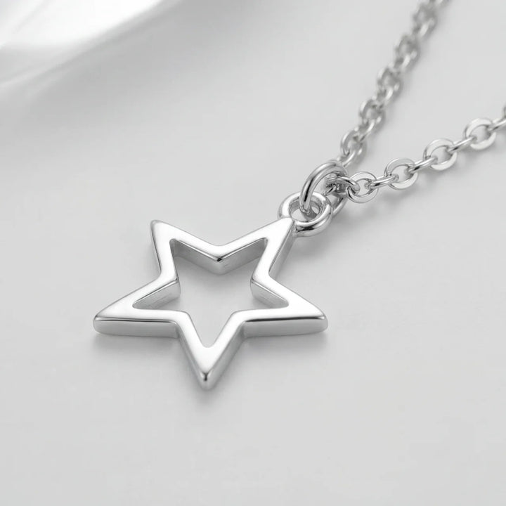 Collana da donna con pendente a stella sovrapposta – catena regolabile