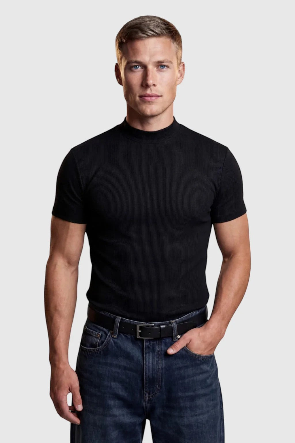Figurbetontes Stretch-T-Shirt für Herren – Slim Fit, gerippter Kragen