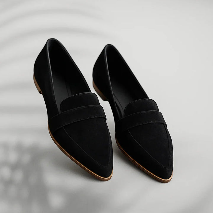 Claire Mode | Damen Wildleder Mokassins mit spitzer Kappe und Keilabsatz