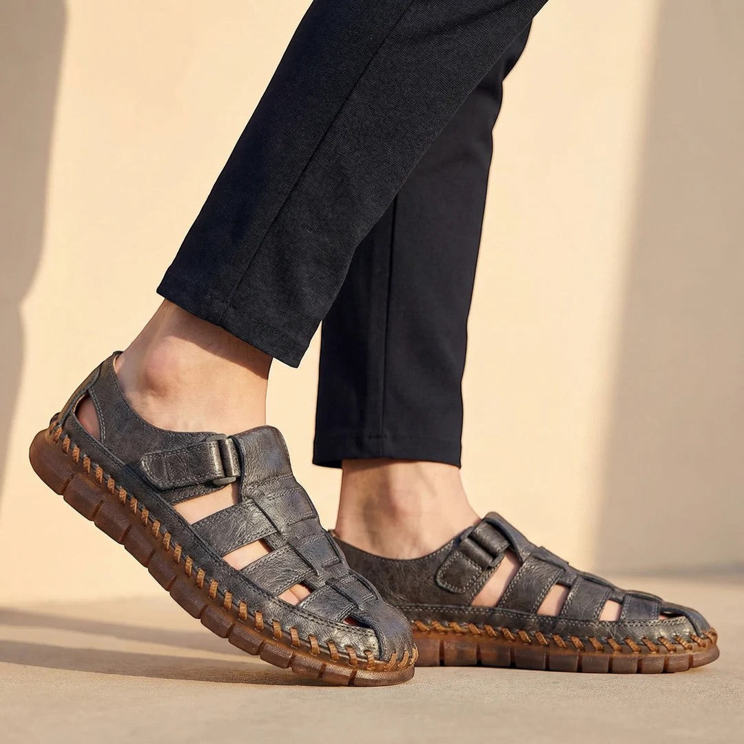 Herren Sandalen aus Rindsleder – Eng anliegende geschlossene Passform