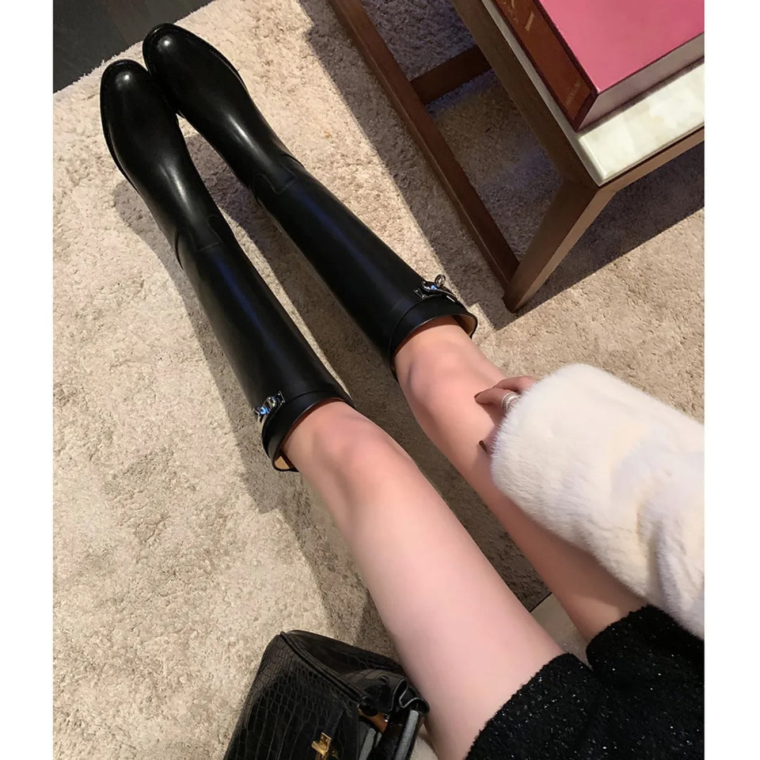 Minimalistische hohe Damenstiefel – langer Schaft, runde Spitze, lässiger Stil