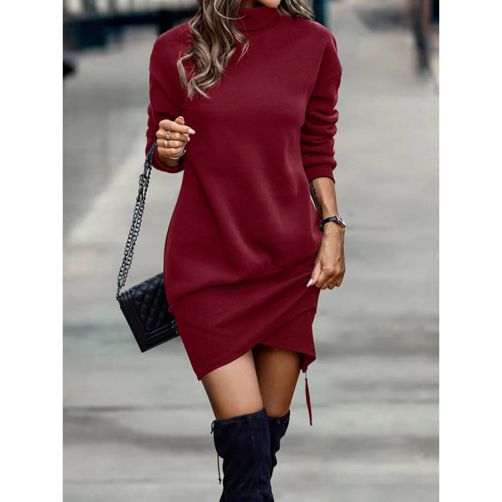 Robe Mini Femme Col Montant Manches Longues – Ourlet Asymétrique