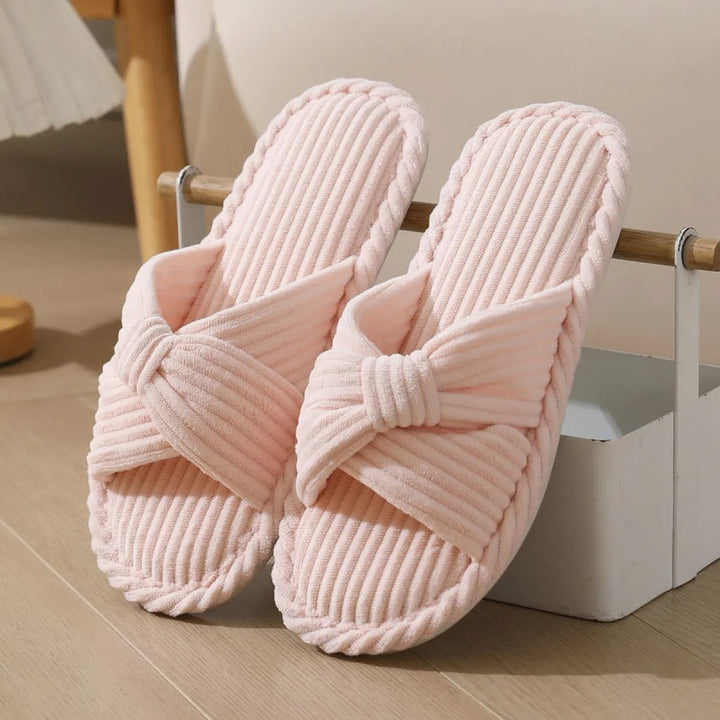 Unisex Plush Fabric Slippers – Padded Comfort Sole