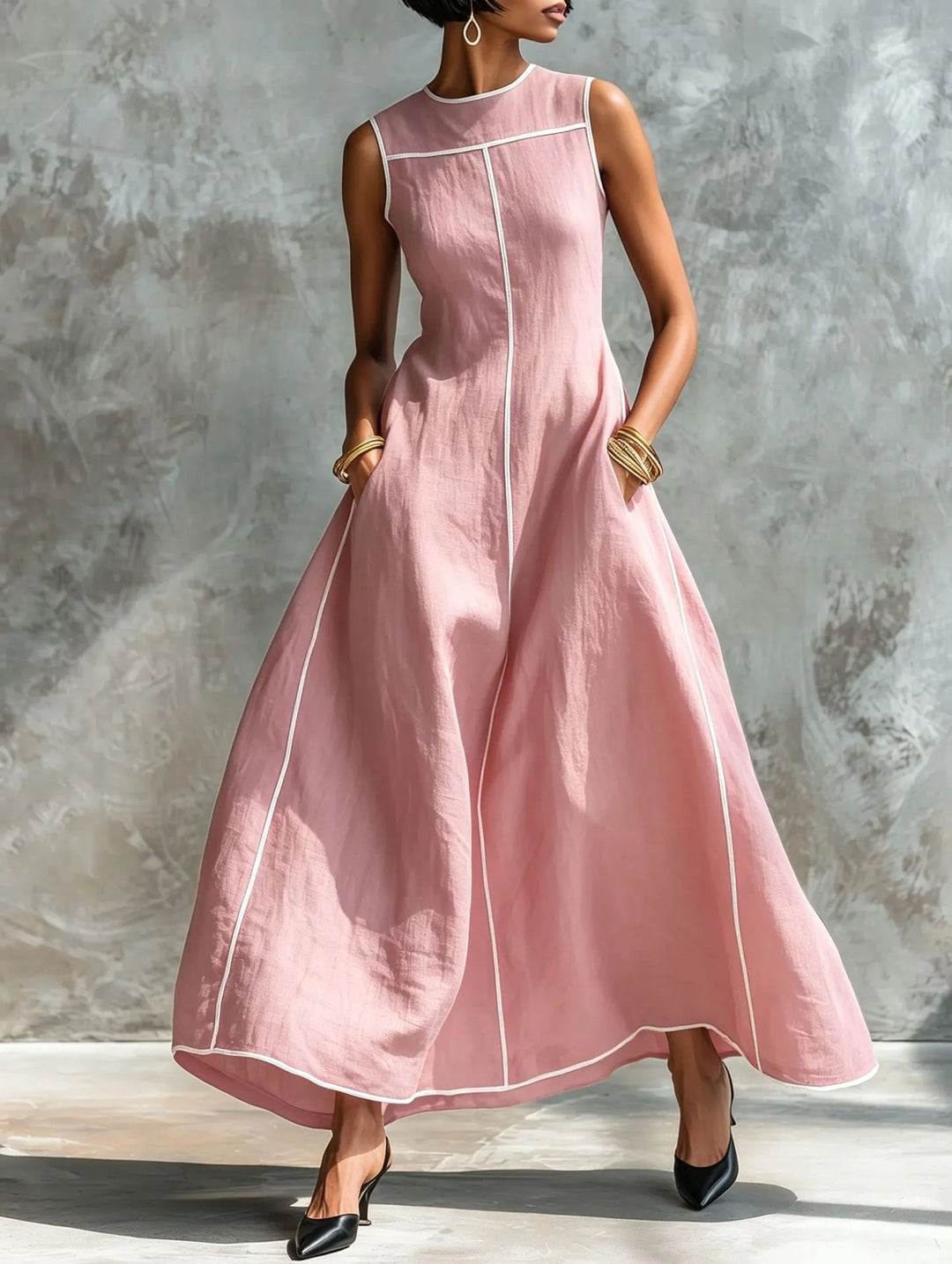 Langes ärmelloses Damenkleid – figurbetonter minimalistischer Schnitt, A-Linie