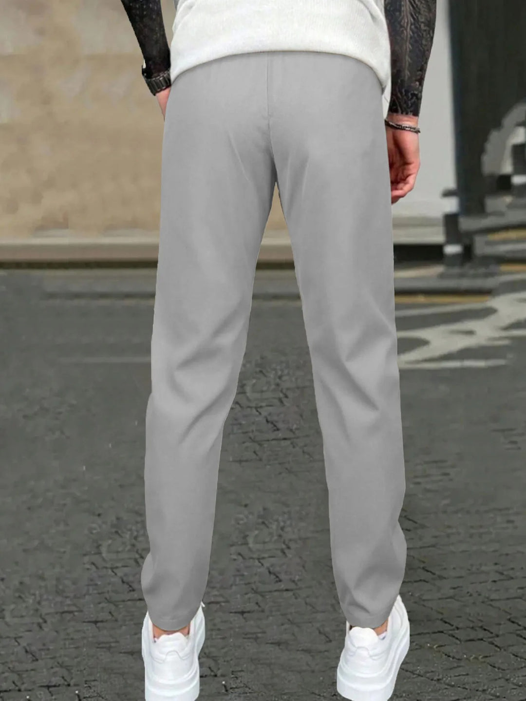 Pantaloni Uomo Slim Casual – Tessuto Leggero e Morbido Intessuto