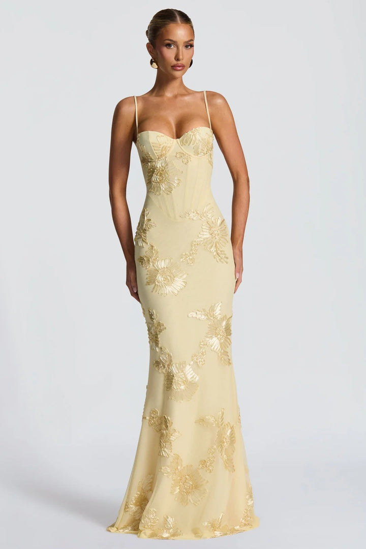 Abito da sera donna floreale – silhouette aderente elegante