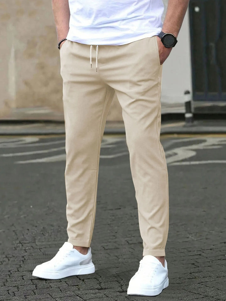 Pantaloni Uomo Slim Casual – Tessuto Leggero e Morbido Intessuto
