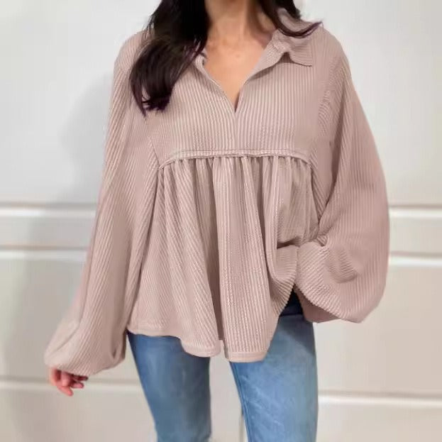 Oversize Damenbluse mit Falten – Leichter Pullover mit Fließender Textur