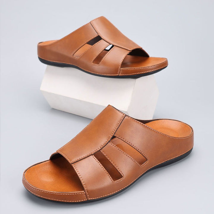 Offene Herrensandalen aus Leder – Gepolsterter, bequemer Casual Schnitt
