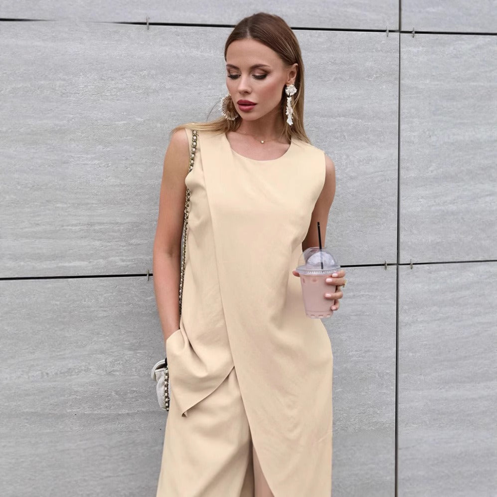 Women's Relaxed Fit Minimalist Set – Elegant Structured Fabric