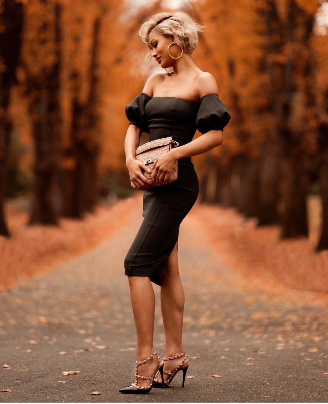 Midi-Kleid für Damen mit Puffärmeln – Leichter Rayon-Stoff