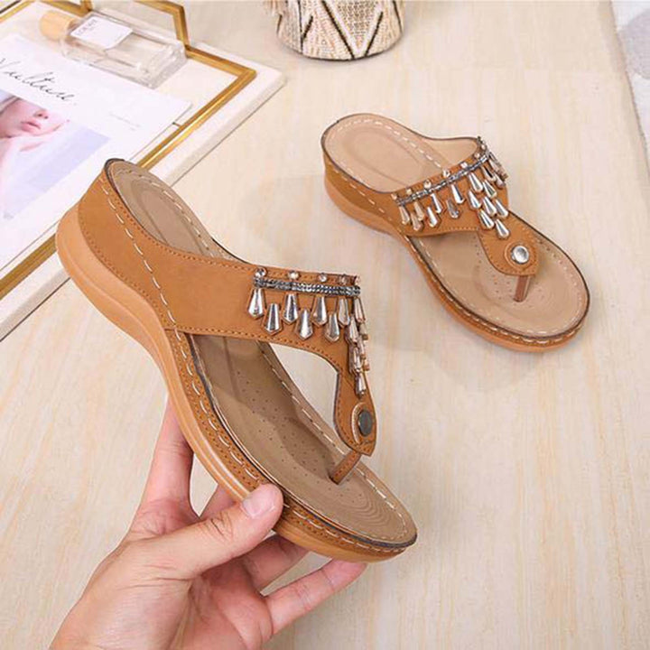 Damen Keilsandalen mit mittelhohem Absatz – Rutschfeste Zehensandalen-Optik