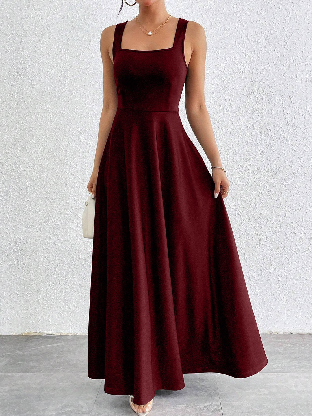 Robe Maxi Femme – Encolure Carrée, Coupe A-Line Élégante