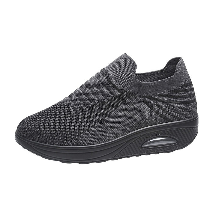 Women's Slip-On Shoes in Breathable Mesh – Round Toe Flat