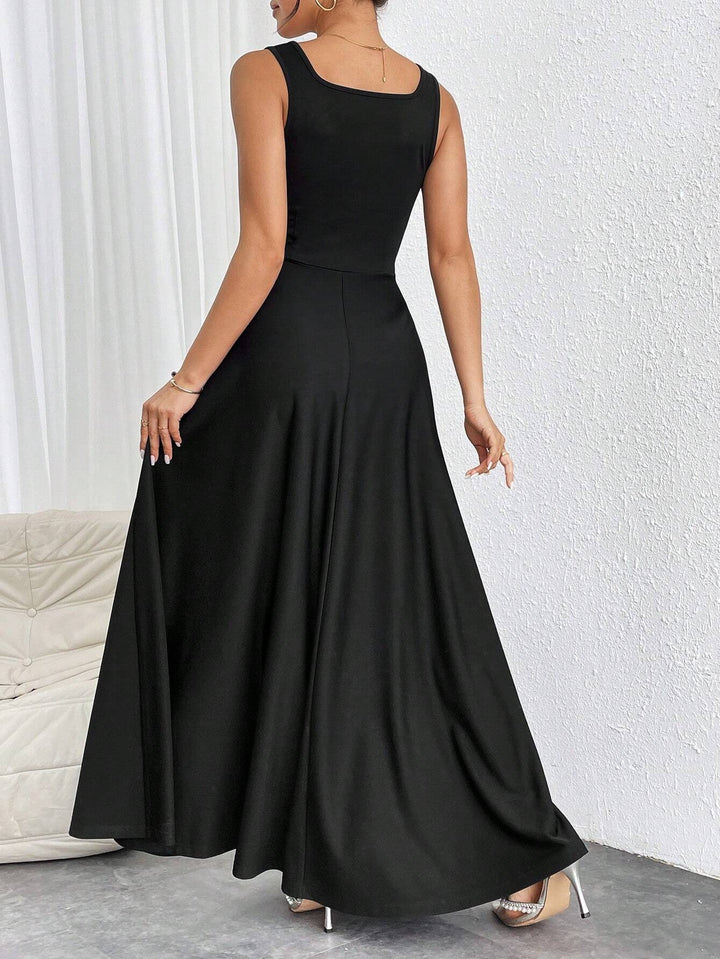 Robe Maxi Femme – Encolure Carrée, Coupe A-Line Élégante