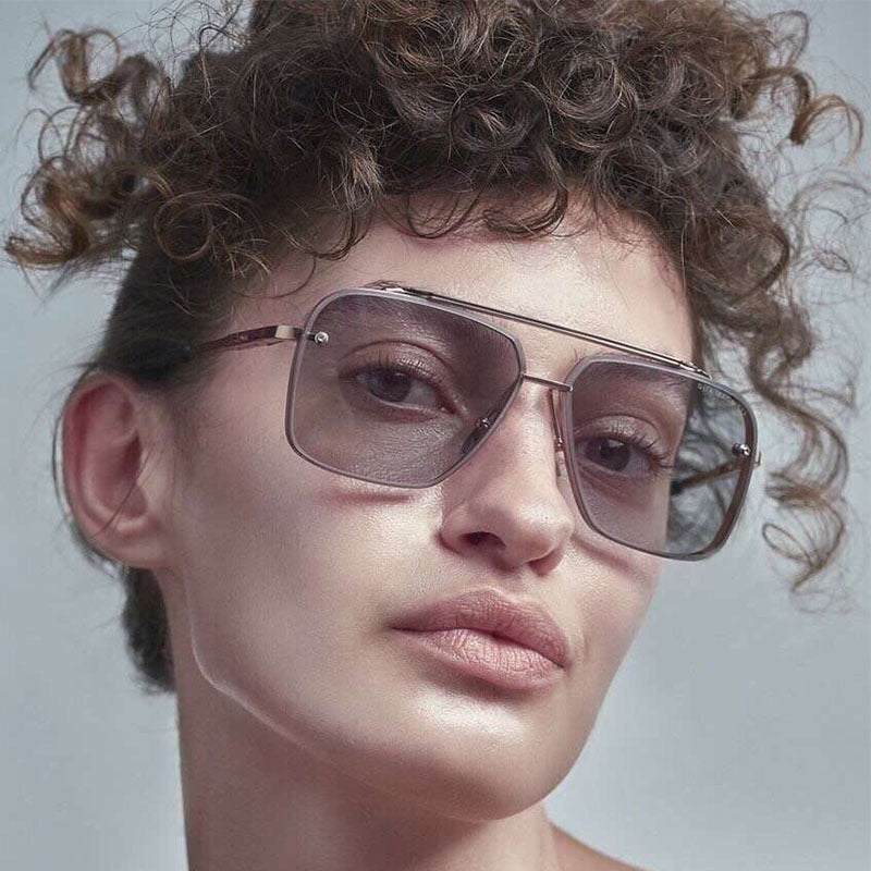 Unisex Square Metal Frame Sunglasses – Retro Full Frame Style
