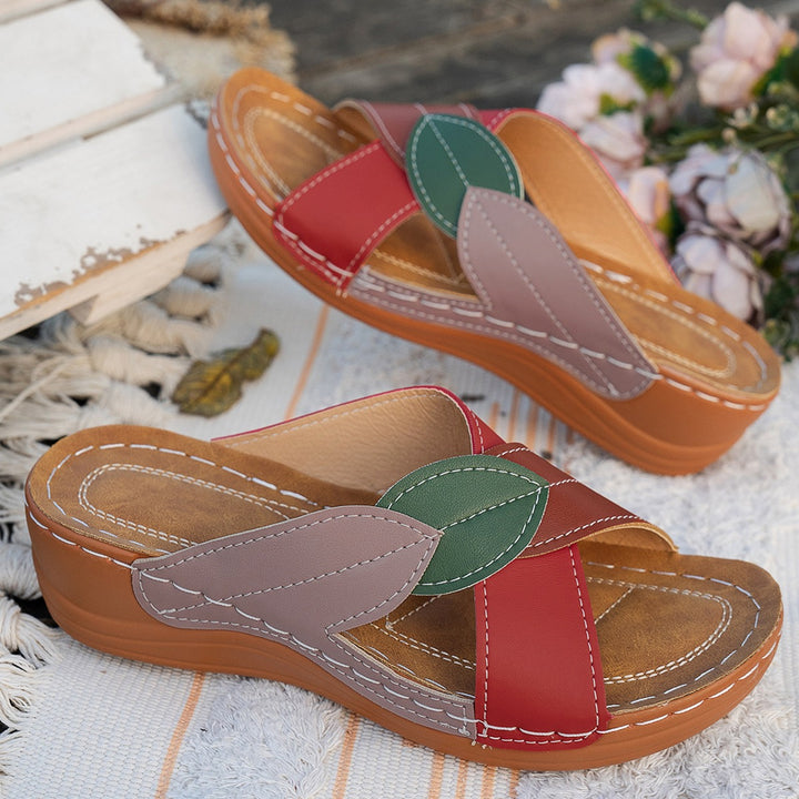 Sandali con Zeppa Donna Punta Aperta – Fasce Incrociate Color Block