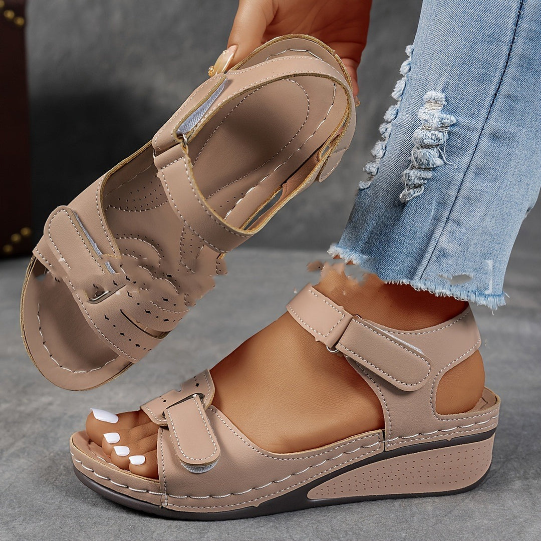 Sandales Compensées Femme en Microfibre – Bride Cheville Confort