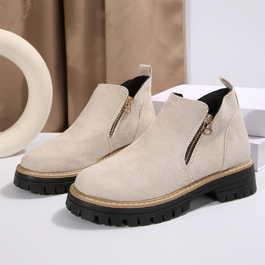 Damen-Stiefeletten in Wildlederoptik – seitlicher Reißverschluss, dicke Sohle